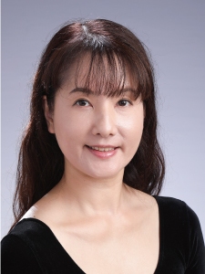 丸岡有子の写真